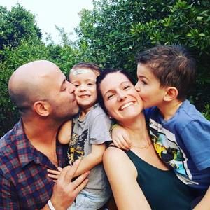 Meet your Posher, Dominique